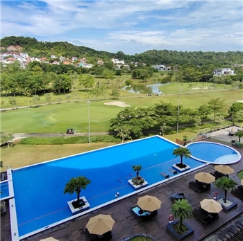 Batam Padang Golf Sukajadi, Radisson Hotel Tour Package