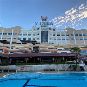 Batam Crown Vista Hotel Tour Package